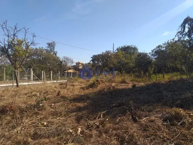 Lote com 1.000 m² em Excelente Condomínio de Lagoa, próximo ao Bairro Joá