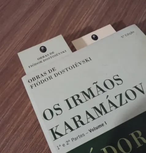 Os irmãos Karamázov (2 vols.), Fiódor Dostoiévski