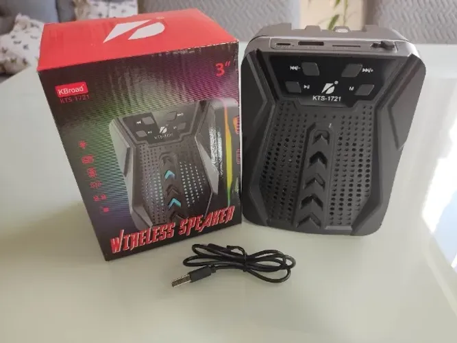Caixinha de som Bluetooth Kts-1721 com Led