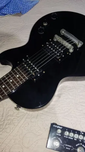Guitarra Ephiphone Les Paul