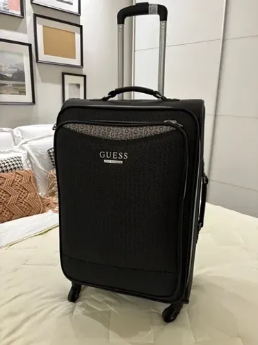 Mala viagem rodinha 23kg Guess Original