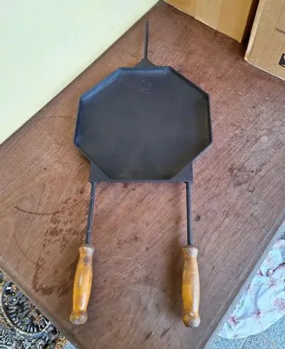 BIFETEIRA/DISCO DE FERRO FUNDIDO MARCA PANELA DA VOVÓ.
