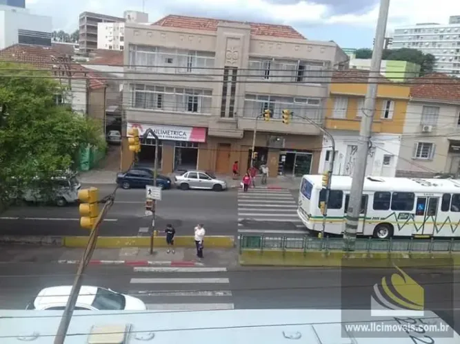 Apartamento para Venda em Porto Alegre, Azenha, 2 dormitórios, 1 banheiro