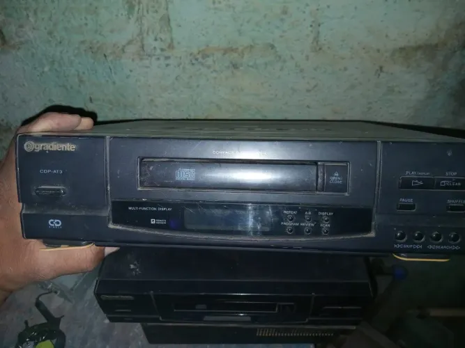 Toca CD gradiente relíquia