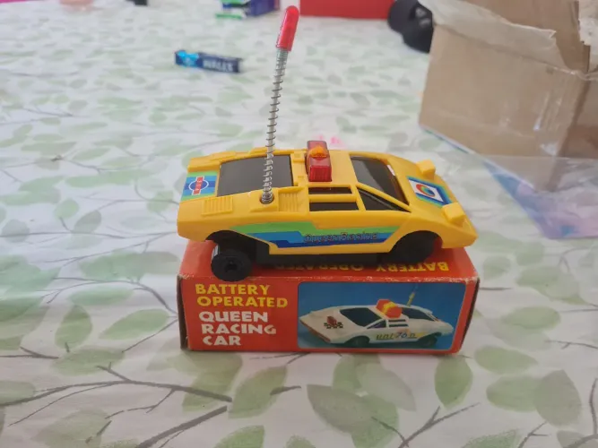 Carrinho anos 80 zeradinho 