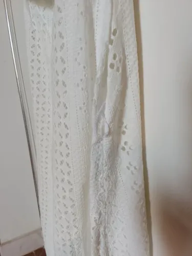 Vestido de branco de alta qualidade