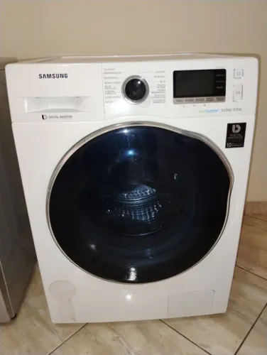 Lava e seca Samsung