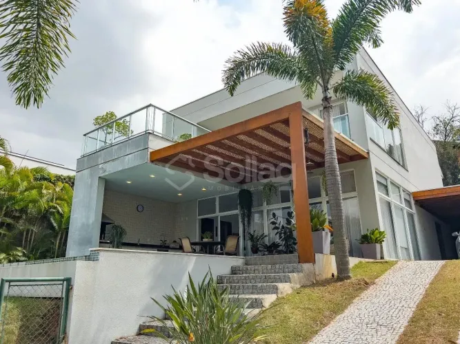 Casa á venda no Condomínio Estância Marambaia, em Vinhedo, interior de São Paulo.