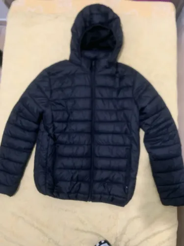 Jaqueta de Puffer com Capuz - Conforto e Estilo