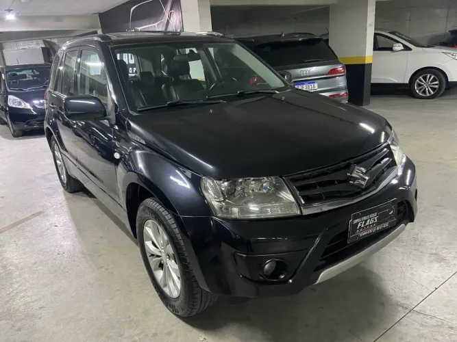 Suzuki grand Vitara 2013 2.0 automática com teto solar  