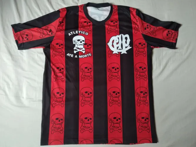 Camiseta Os Fanáticos