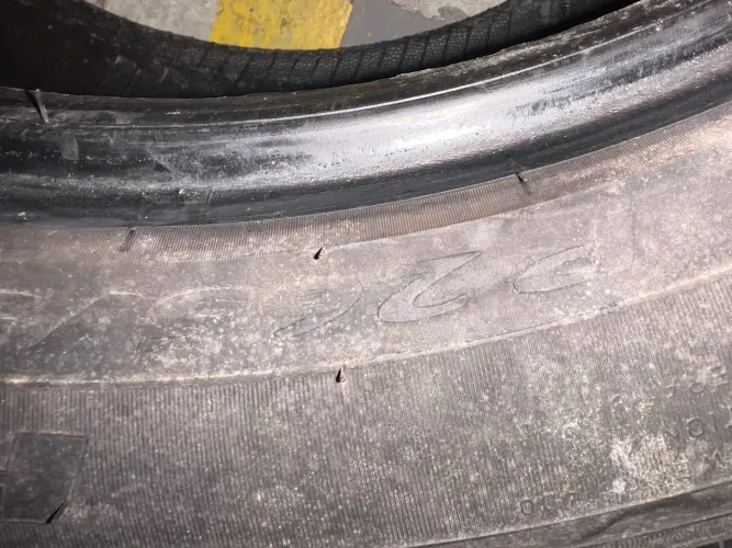 Pneu Pirelli Scorpion 265/50 R20 - DOT 3022 - Excelente estado - SUV/Pick-up