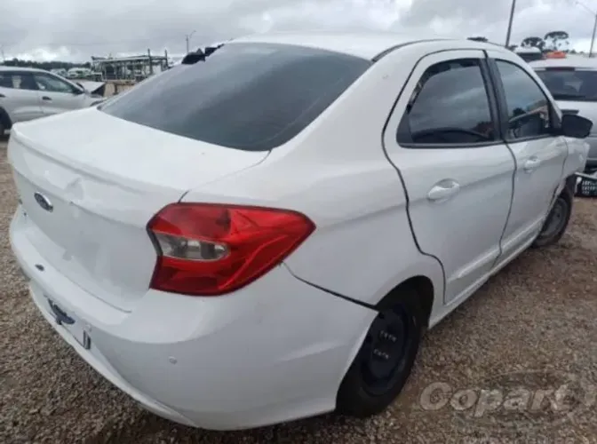 Ford Ka Sedan SE 1.5 16V Sigma 2015, para peças 
