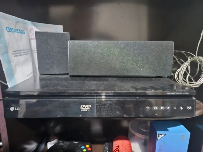 Hometheat 1000w LG
