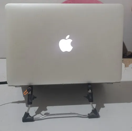MacBook Apple com tela Retina