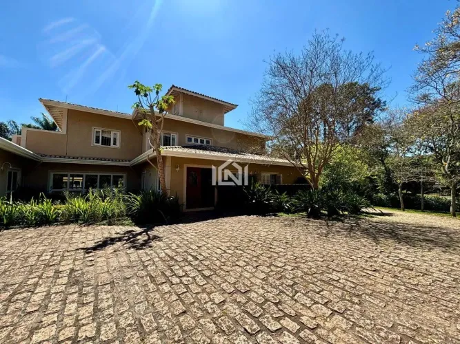 Casa à venda Condomínio Parque Silvino Pereira