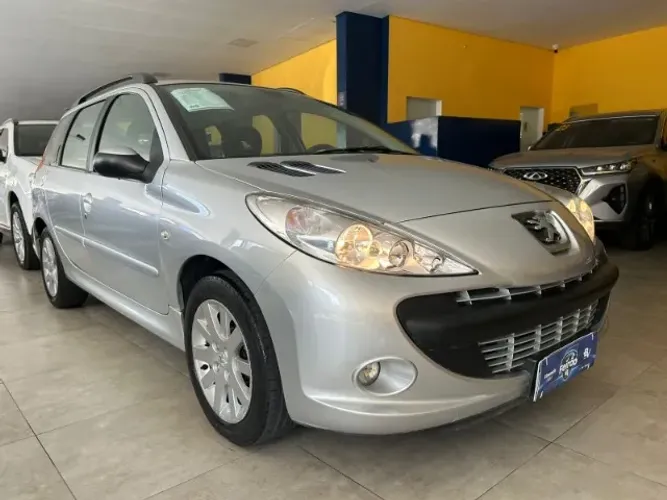 Peugeot 207 SW XS 1.6 Flex 16V 5P Aut. 2011