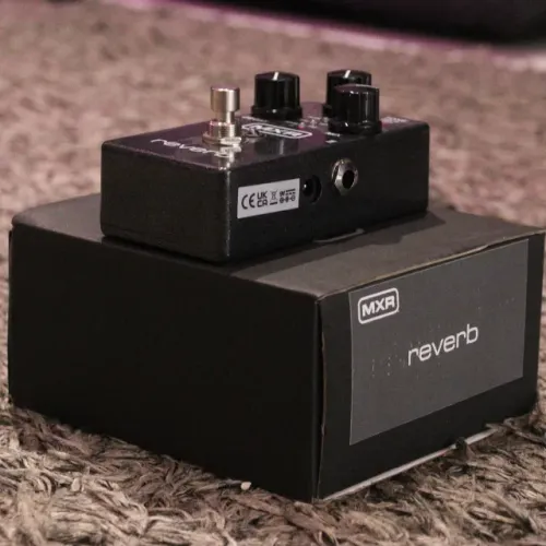 Pedal de Efeito Analógico Reverb MXR M300