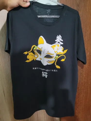 Camiseta Manga Curta - Máscara de Oni
