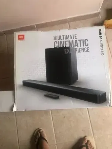 Soundbar SB 350 JBL Bar 5.1 MultiBeam, estado de novo