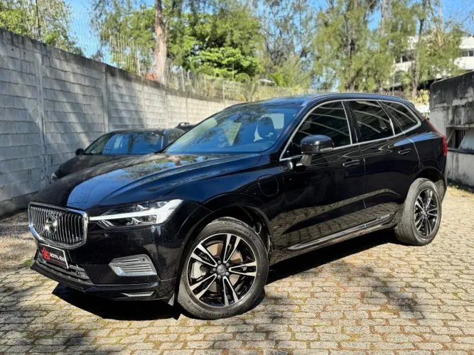 Volvo XC-60 XC 60 T-8 Híbrido Momentum 2.0 5P 2021