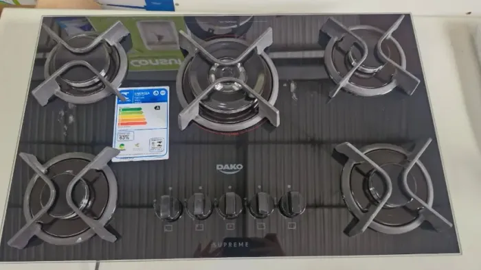 Cooktop 5 Bocas a Gás Dako Supreme com Queimador Tripla Chama e Mesa de Vidro Temperado 