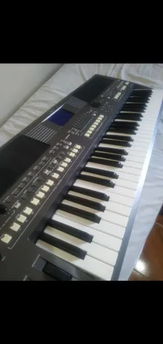 Teclado Yamaha s 670 já sampleado 3200. 