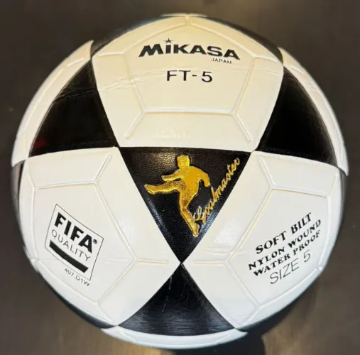 Bola de futevôlei Mikasa FT5 original  entrega grátis 