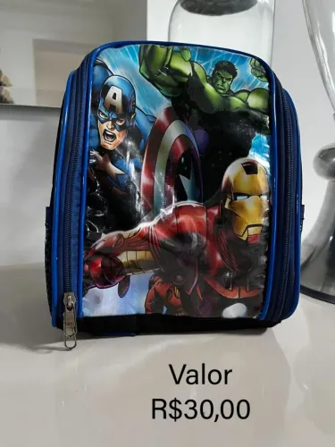 Lancheira térmica super heróis