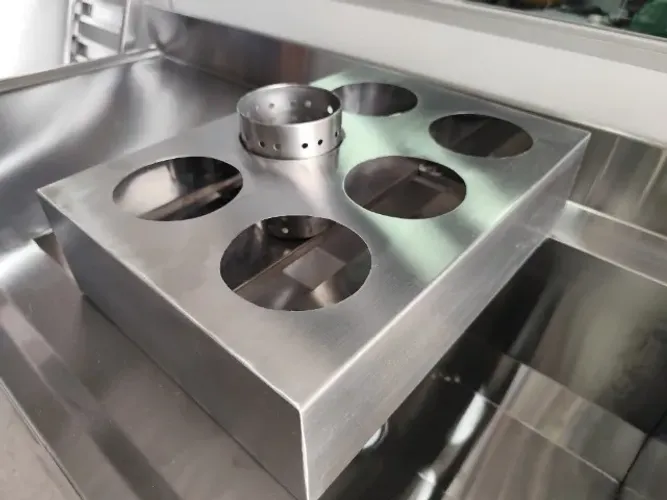 Escorredor de utensílios com porta-talheres - Fabricado em aço inox