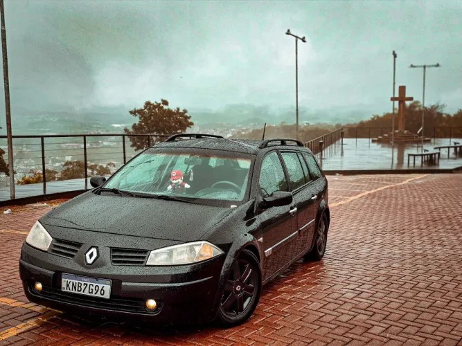 Renault Megane Grand Tour Dynam. Hi-flex 1.6 16V 2008