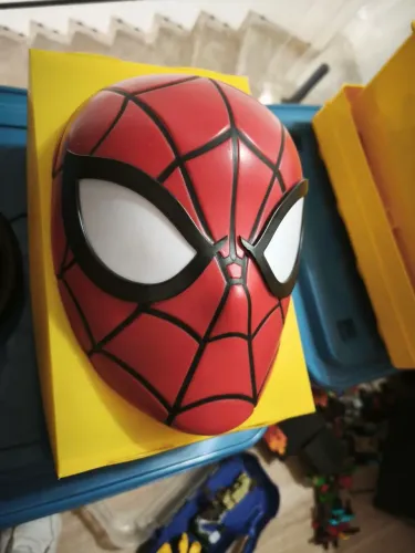 Luminária homem aranha