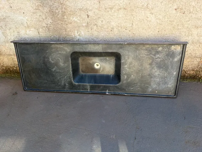 Vendo pedra de pia de cozinha 
