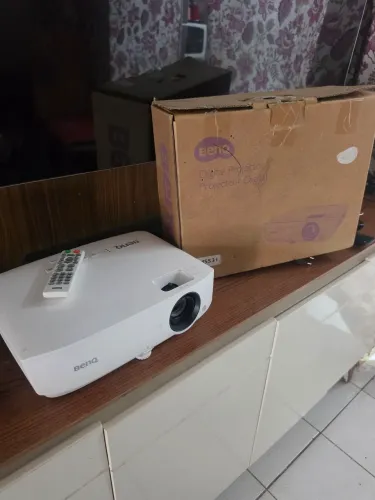 Projetor benq Ms531.