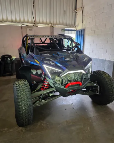 UTV Polaris Pro R