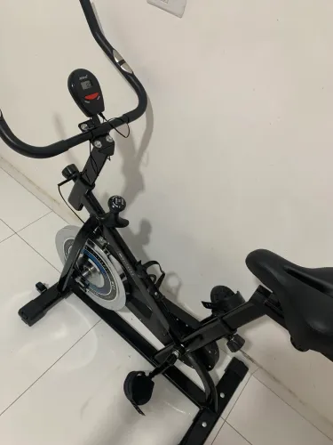 BICICLETA DE SPINNING À VENDA! 