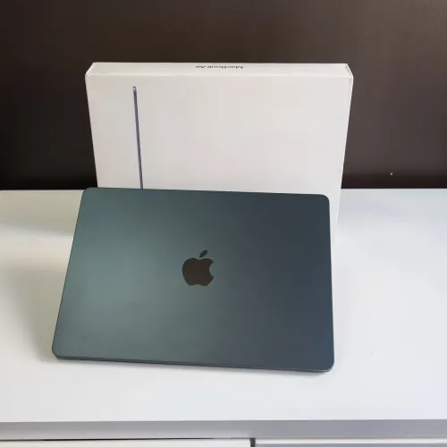 MacBook Air m4 13? | 16gb RAM | 256gb ssd