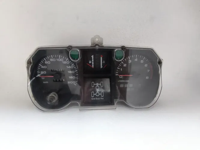 Painel de instrumentos Mitsubishi Pajero Full GLS B 99 