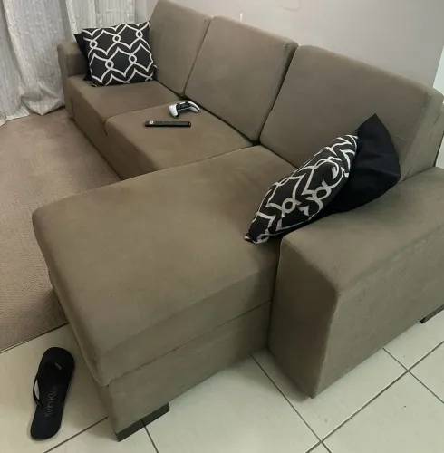 Vende-se sofá 3 lugares