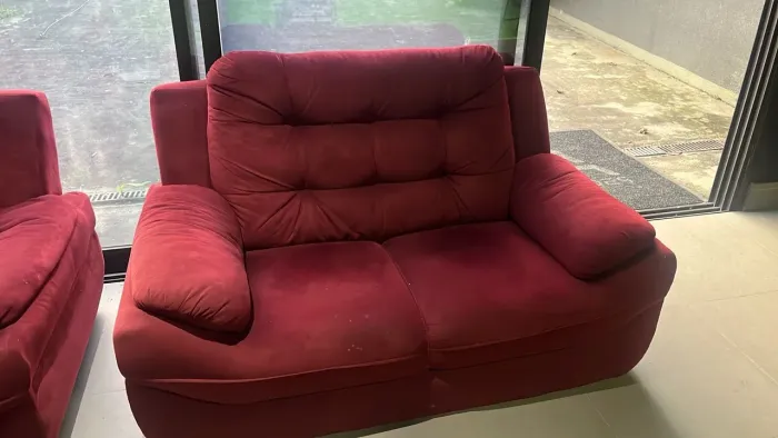 Conjunto de sofá- 2 e 3 lugares 