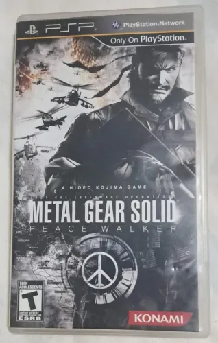 Solid Gear Peace Walker PSP com caixa