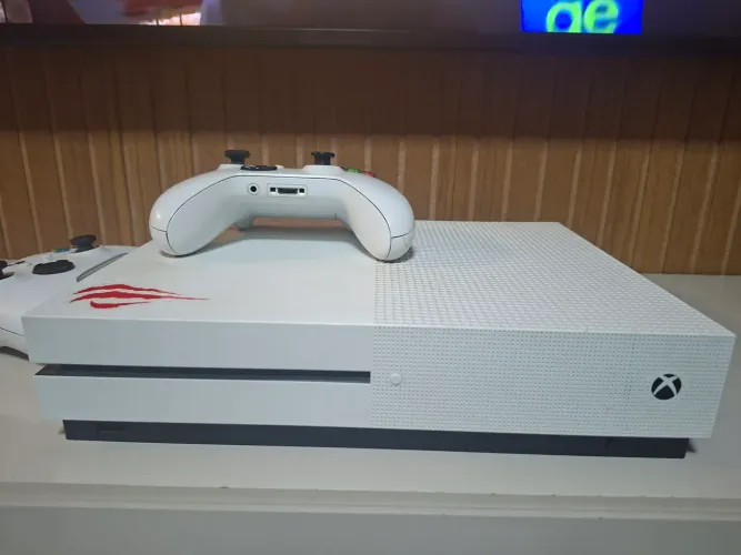 Xbox one S 500GB