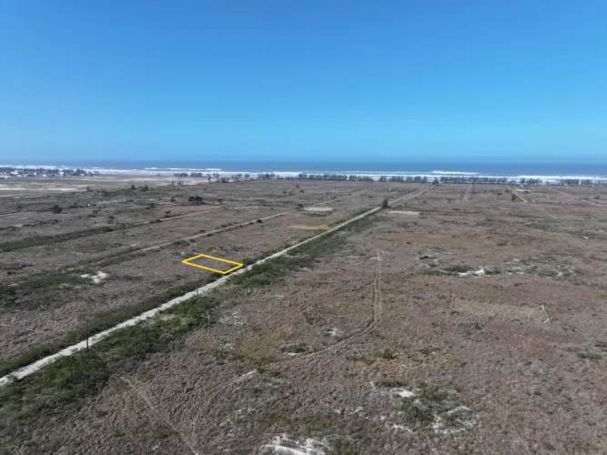 TERRENO PARA INVESTIMENTO EM BALNEÁRIO GAIVOTA