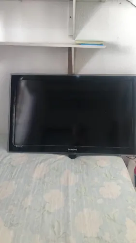 Tv Samsung 40 polegadas (não é smart) funcionando perfeitamente