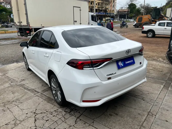 Toyota Corolla XEI 2.0 Flex 16V Aut. 2023