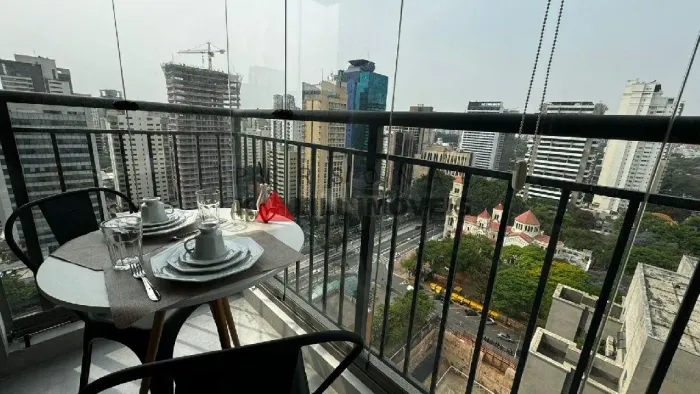 Apartamento/studio para alugar em Moema