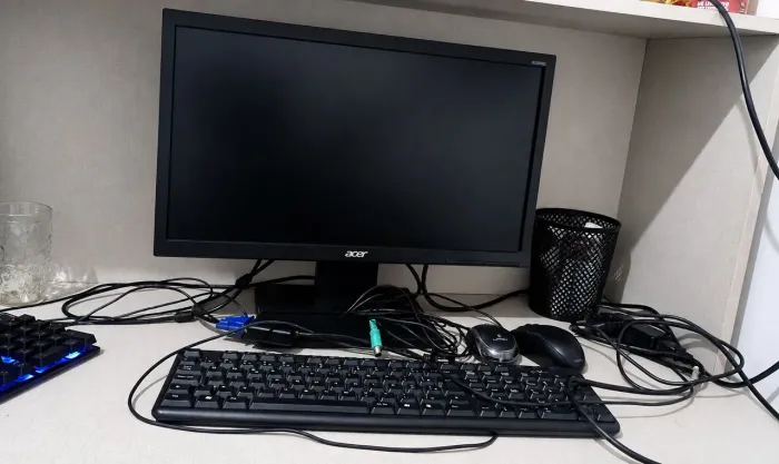 Kit Informática Completo - Monitor Acer 19,5" + Teclado + Mouses + Cabos