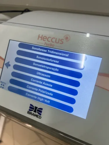HECCUS TURBO ( Aparelho para Estética ) 