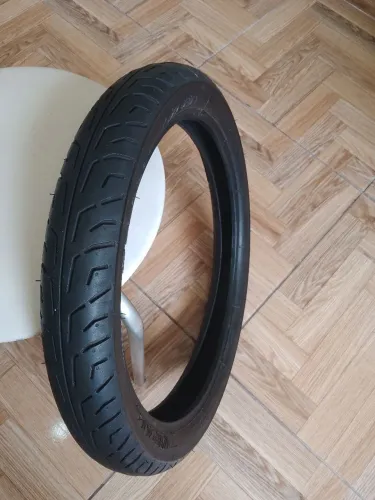 Pneu vipal dianteiro com câmera 