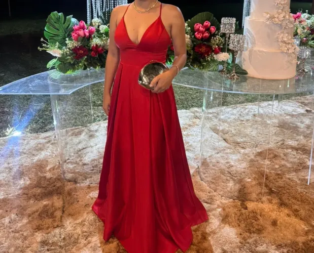 Vestido de festa vermelho